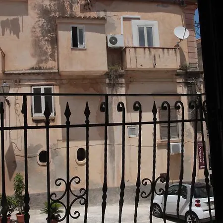 Apartmán A Casa Di Alessandro Appartment's *
