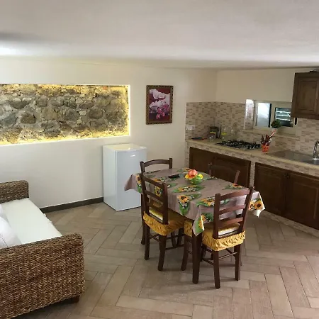 A Casa Di Alessandro Appartment's Διαμέρισμα