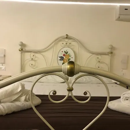 A Casa Di Alessandro Appartment's *